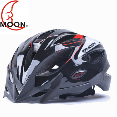 HB-11黑底红白三角形