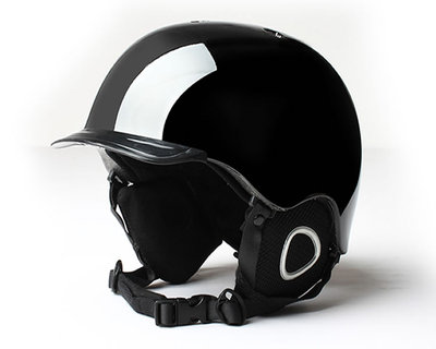 SKI HELMET WITH VISOR